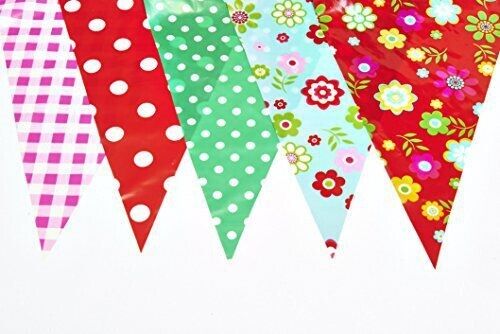 Red and Green Shabby Chic Vintage Print Bunting 10m with 20 Pennants