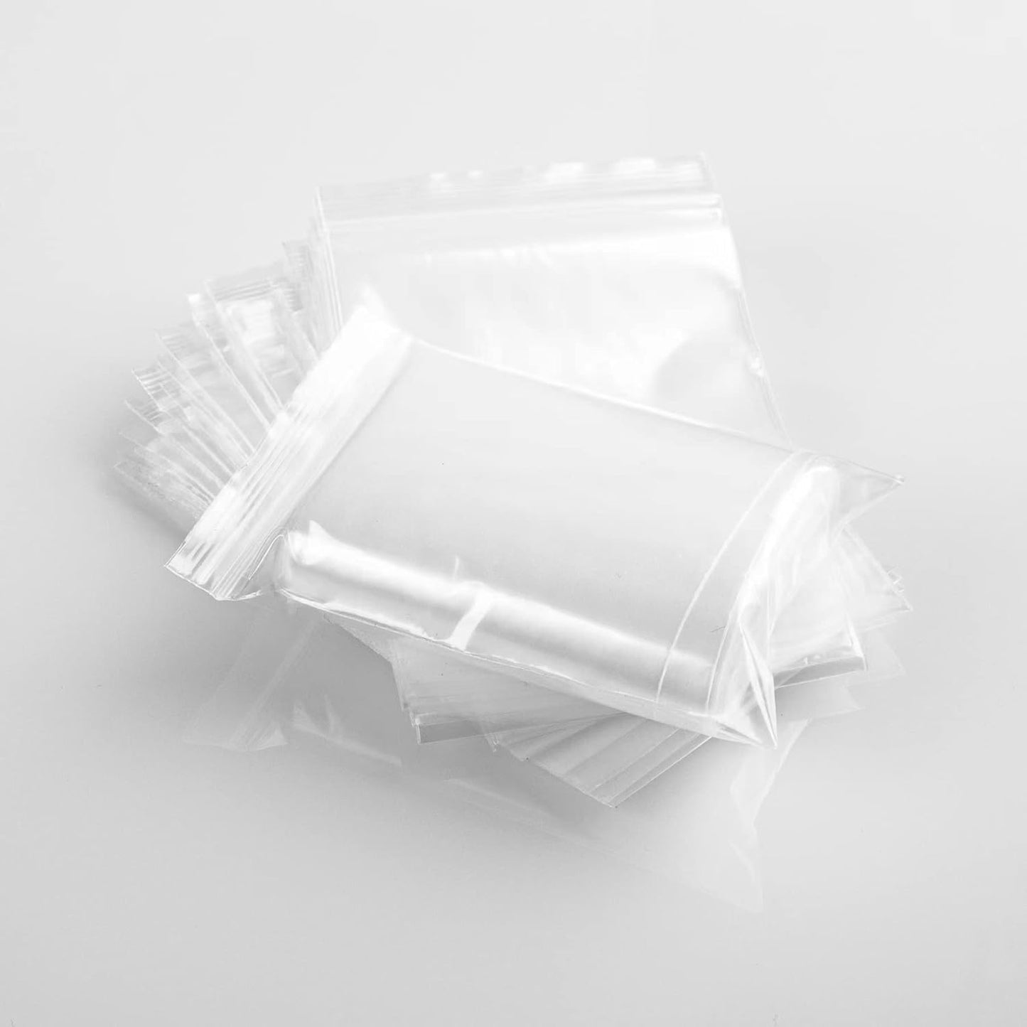 Pack of 100 Clear Grip-Sealing Bags 22 x 35cm