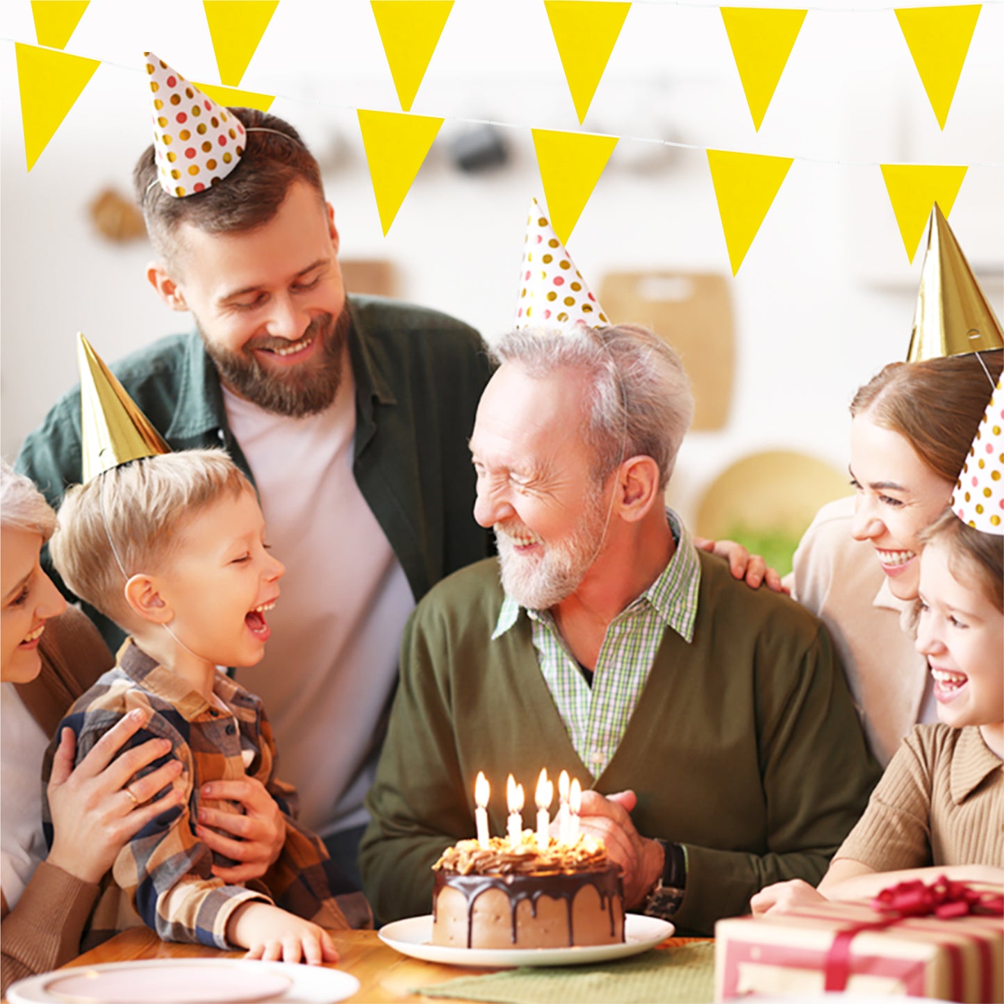 Yellow Bunting 10m with 20 Pennants