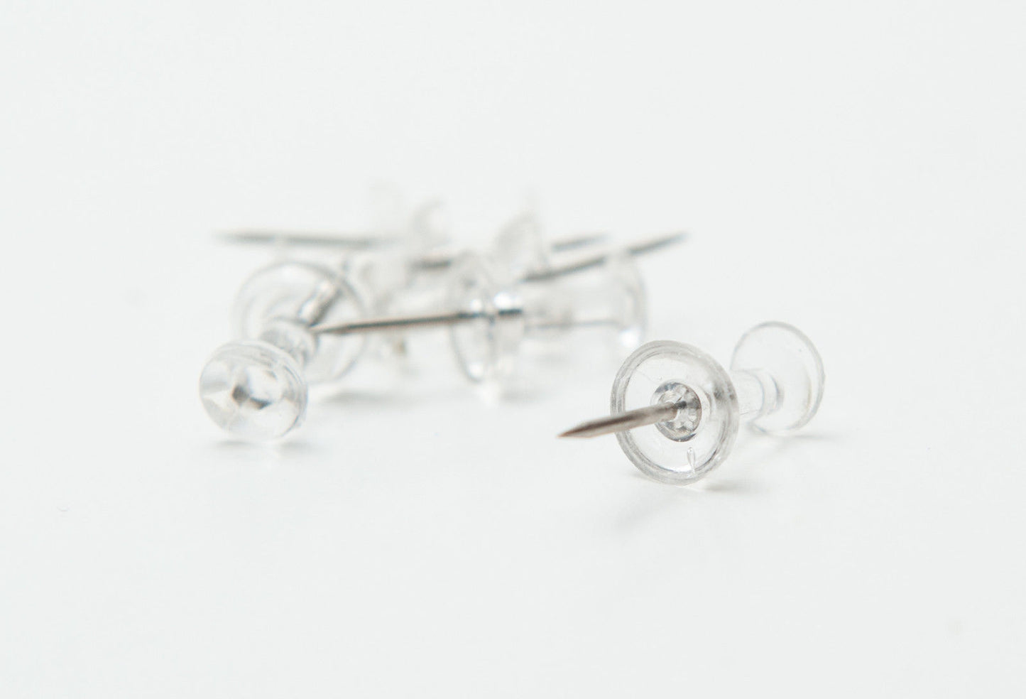 Pack of 100 Janrax Clear Transparent Push Pins